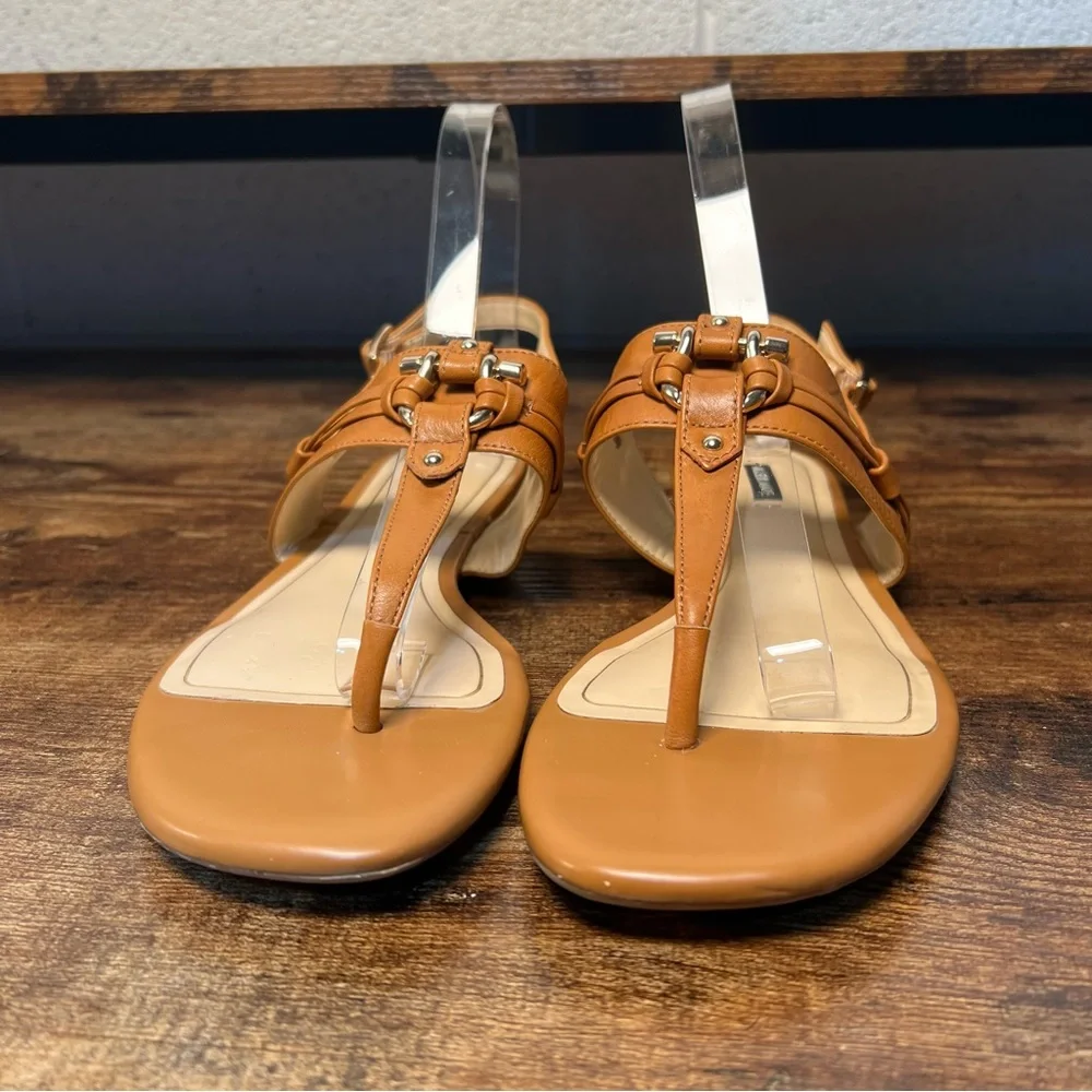 Alex Marie Tan Leather Sandals T Strap Casual Flat Metallic Buckle Women's 8